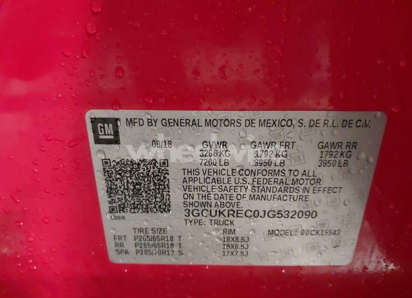 Photo 9 of 2018 Chevrolet Silverado 1500 2LT (VIN 3GCUKREC0JG532090)