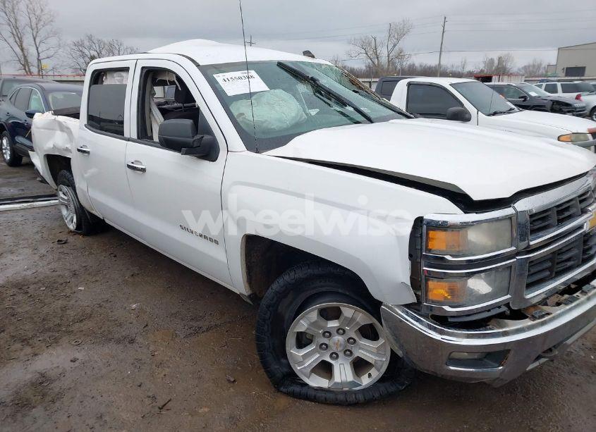 2014 Chevrolet Silverado 1500 2LT (VIN 3GCUKREC1EG111467) main photo