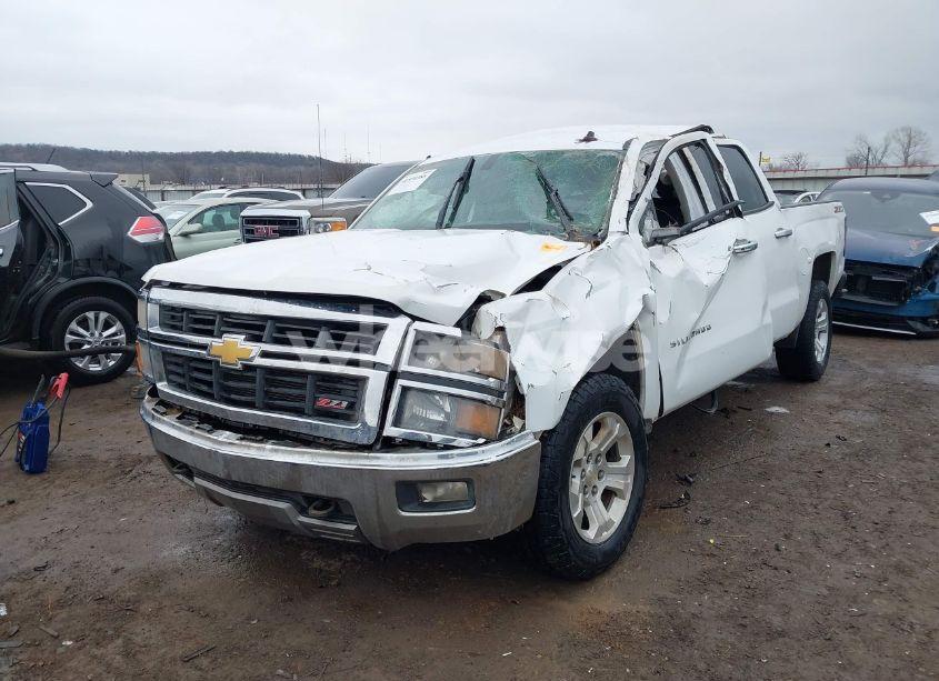 Photo 6 of 2014 Chevrolet Silverado 1500 2LT (VIN 3GCUKREC1EG111467)