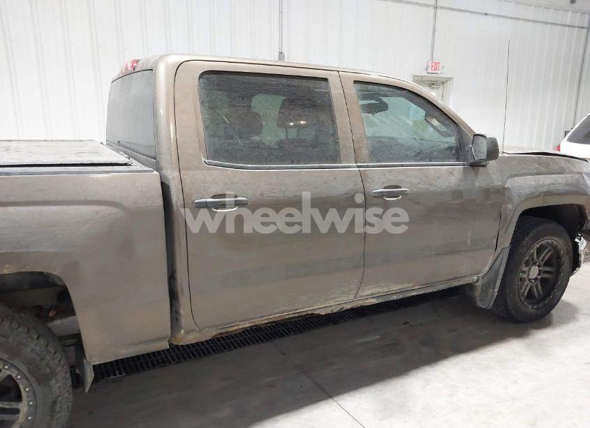 Photo 13 of 2014 Chevrolet Silverado 1500 2LT (VIN 3GCUKREC1EG138474)