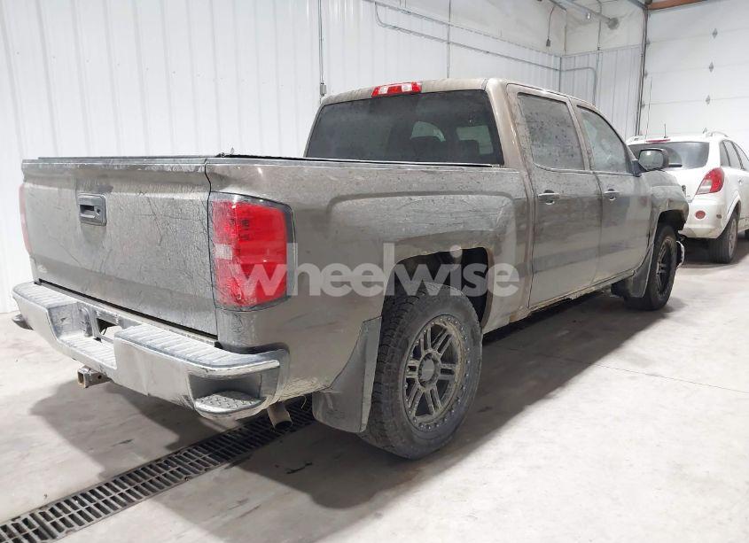 Photo 4 of 2014 Chevrolet Silverado 1500 2LT (VIN 3GCUKREC1EG138474)