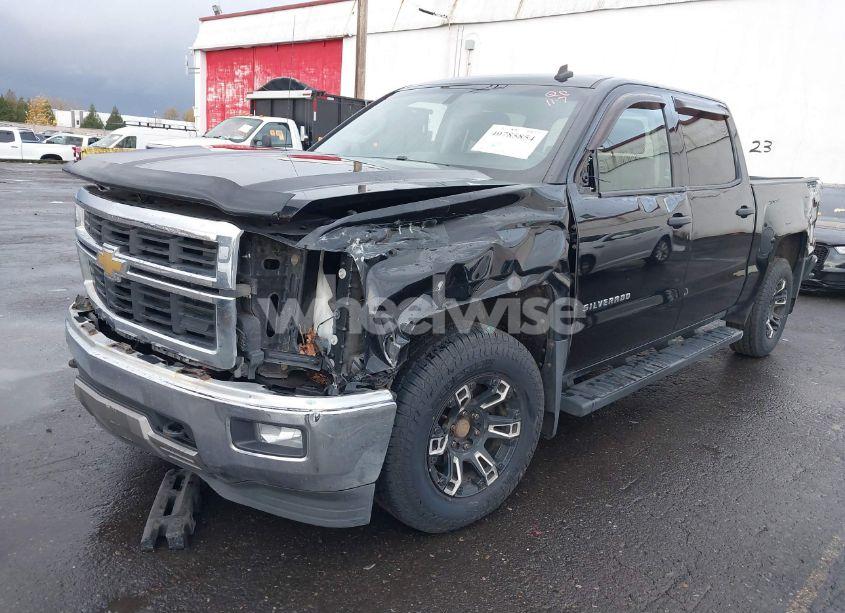 Photo 2 of 2014 Chevrolet Silverado 1500 1LT/2LT (VIN 3GCUKREC1EG157817)