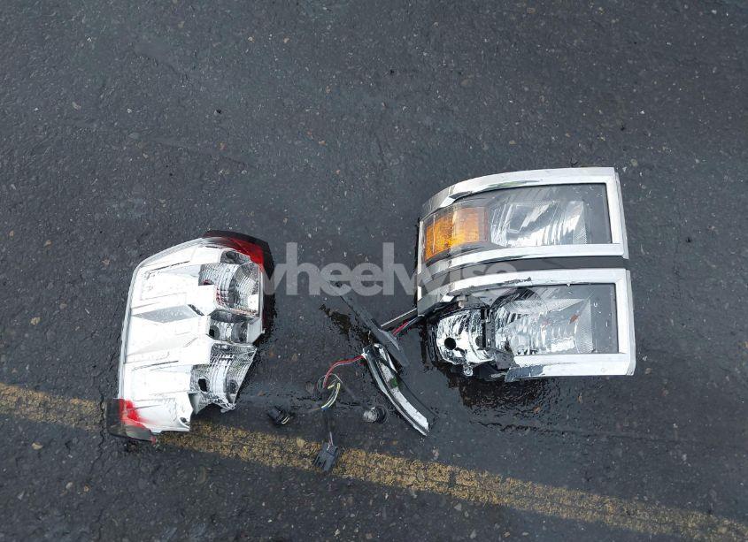 Photo 20 of 2014 Chevrolet Silverado 1500 1LT/2LT (VIN 3GCUKREC1EG157817)