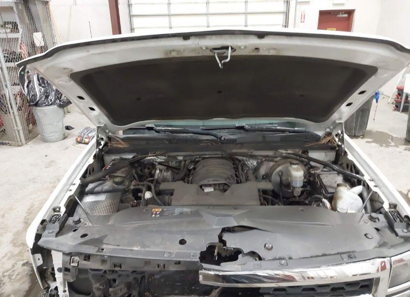 Photo 10 of 2014 Chevrolet Silverado 1500 1LT (VIN 3GCUKREC1EG170731)