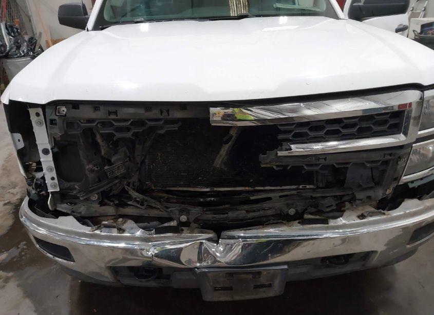 Photo 6 of 2014 Chevrolet Silverado 1500 1LT (VIN 3GCUKREC1EG170731)