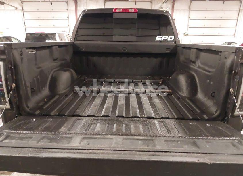 Photo 18 of 2014 Chevrolet Silverado 1500 2LT (VIN 3GCUKREC1EG271154)