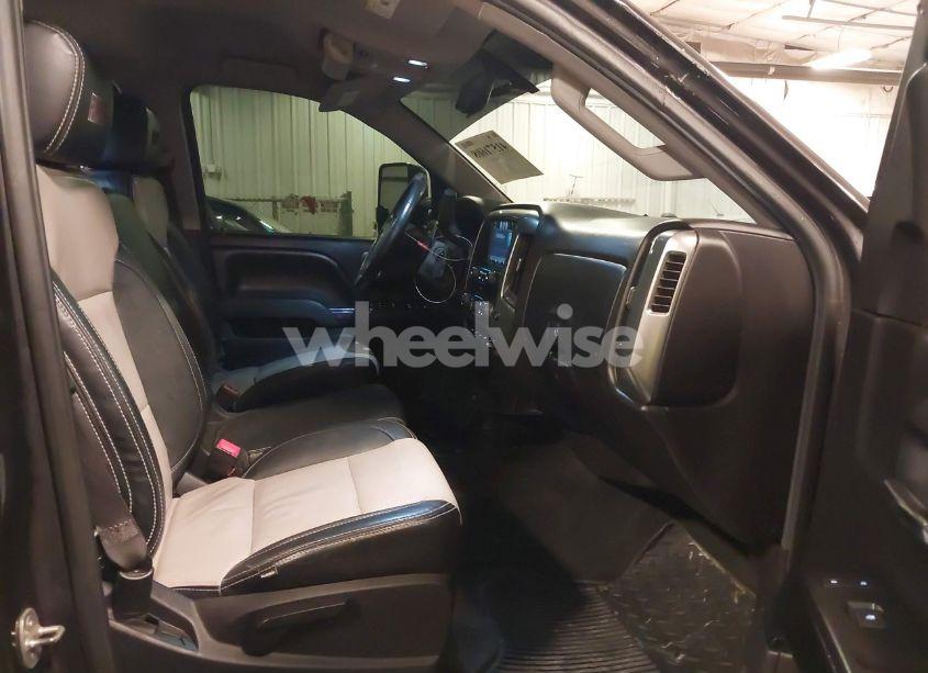 Photo 5 of 2014 Chevrolet Silverado 1500 2LT (VIN 3GCUKREC1EG271154)