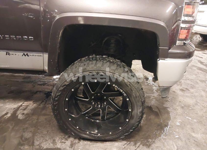 Photo 6 of 2014 Chevrolet Silverado 1500 2LT (VIN 3GCUKREC1EG271154)