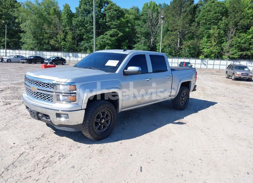 Photo 2 of 2014 Chevrolet Silverado 1500 1LT (VIN 3GCUKREC1EG300894)