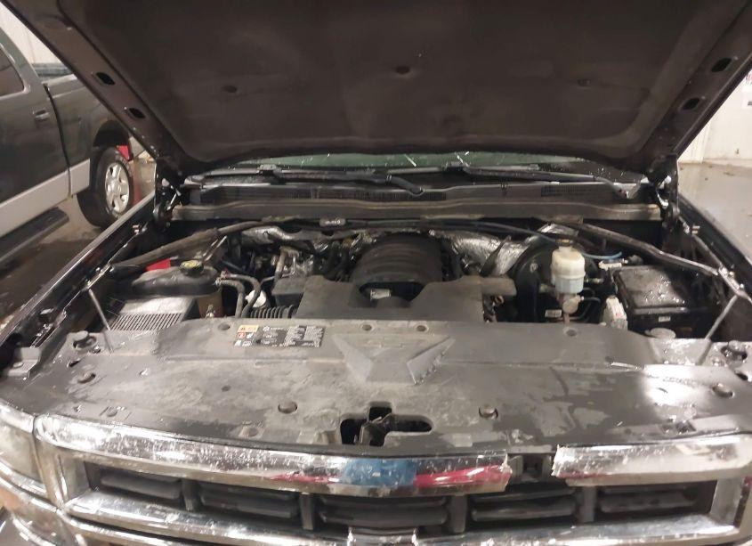 Photo 10 of 2014 Chevrolet Silverado 1500 2LT (VIN 3GCUKREC1EG330932)