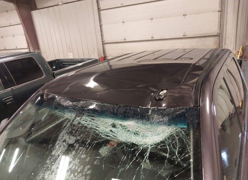 Photo 17 of 2014 Chevrolet Silverado 1500 2LT (VIN 3GCUKREC1EG330932)