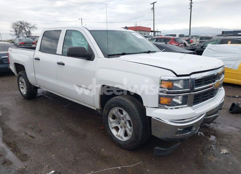 2014 Chevrolet Silverado 1500 2LT (VIN 3GCUKREC1EG564035) main photo