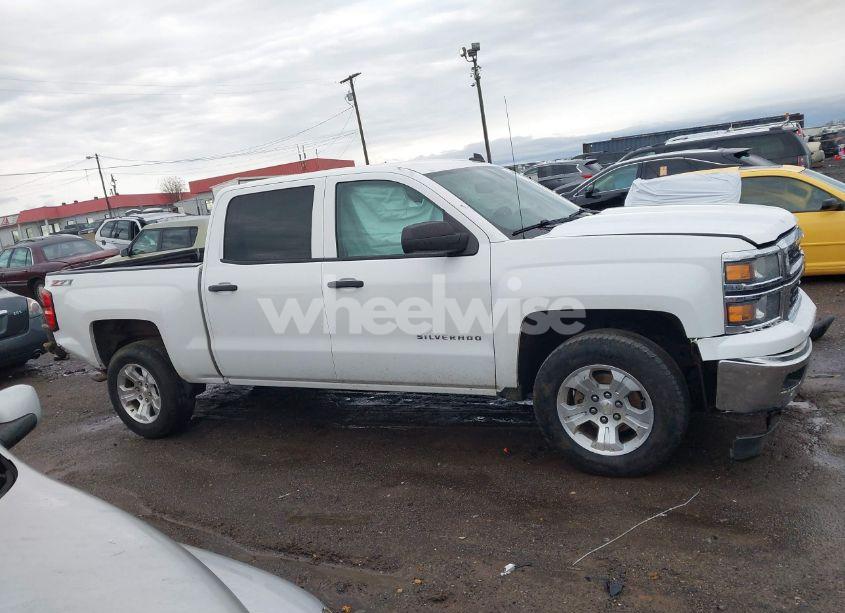 Photo 13 of 2014 Chevrolet Silverado 1500 2LT (VIN 3GCUKREC1EG564035)