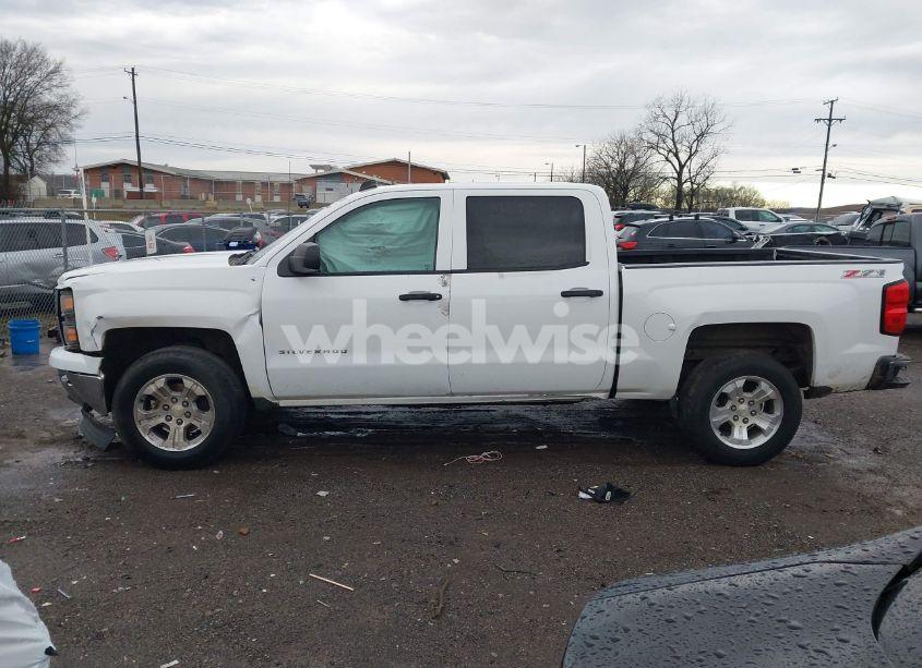 Photo 14 of 2014 Chevrolet Silverado 1500 2LT (VIN 3GCUKREC1EG564035)