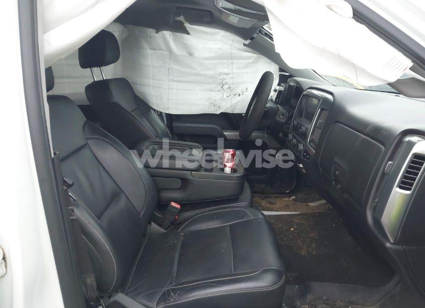 Photo 5 of 2014 Chevrolet Silverado 1500 2LT (VIN 3GCUKREC1EG564035)