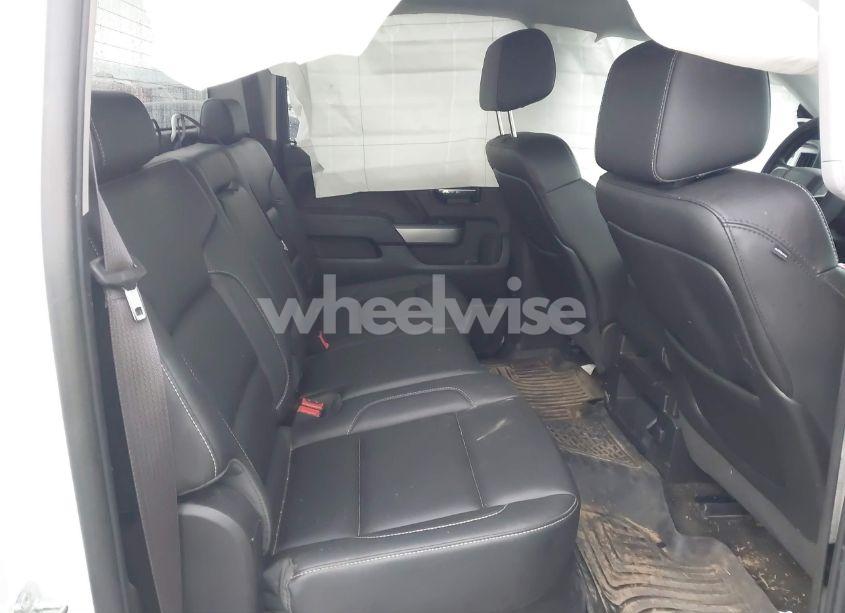 Photo 8 of 2014 Chevrolet Silverado 1500 2LT (VIN 3GCUKREC1EG564035)