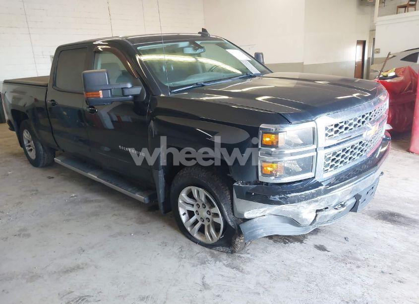 2015 Chevrolet Silverado 1500 1LT (VIN 3GCUKREC1FG137181) main photo
