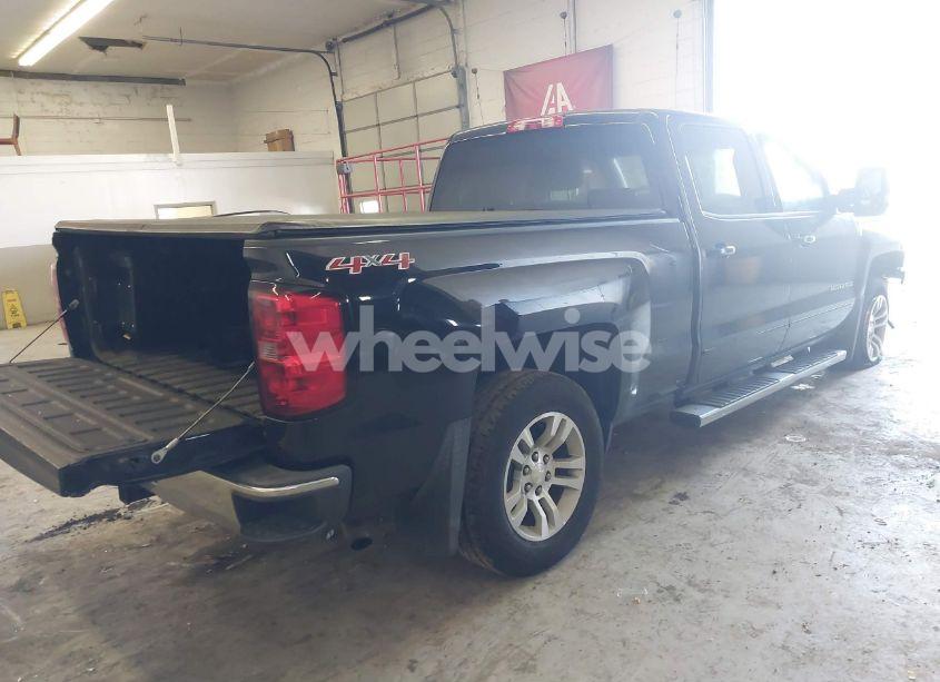 Photo 4 of 2015 Chevrolet Silverado 1500 1LT (VIN 3GCUKREC1FG137181)