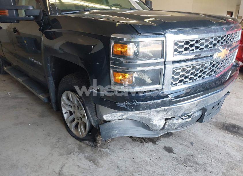 Photo 6 of 2015 Chevrolet Silverado 1500 1LT (VIN 3GCUKREC1FG137181)