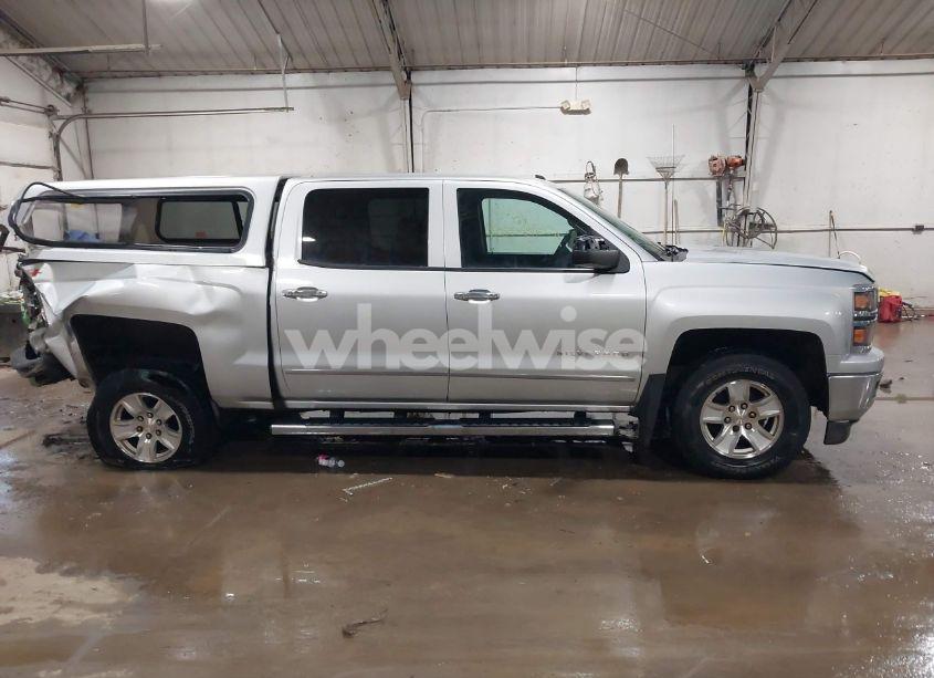 Photo 13 of 2015 Chevrolet Silverado 1500 1LT (VIN 3GCUKREC1FG175347)