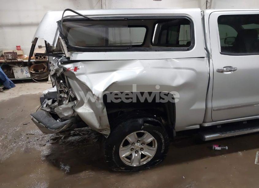 Photo 6 of 2015 Chevrolet Silverado 1500 1LT (VIN 3GCUKREC1FG175347)