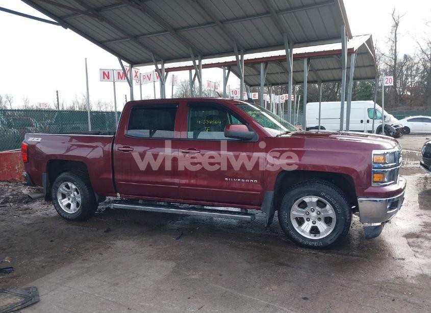 Photo 13 of 2015 Chevrolet Silverado 1500 2LT (VIN 3GCUKREC1FG221338)