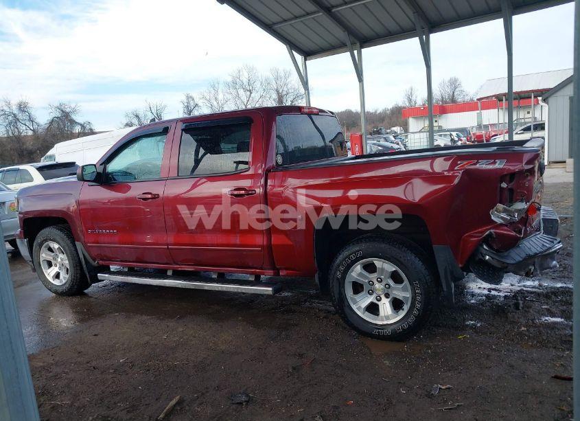 Photo 14 of 2015 Chevrolet Silverado 1500 2LT (VIN 3GCUKREC1FG221338)