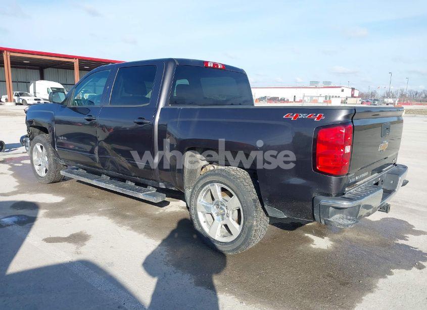 Photo 3 of 2015 Chevrolet Silverado 1500 1LT (VIN 3GCUKREC1FG406165)
