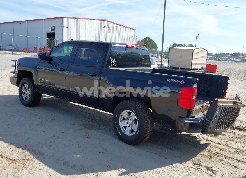 Photo 3 of 2015 Chevrolet Silverado 1500 1LT/2LT (VIN 3GCUKREC1FG409020)