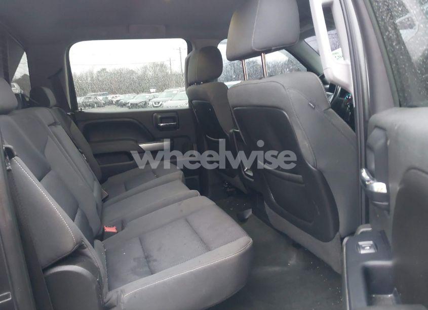 Photo 8 of 2015 Chevrolet Silverado 1500 1LT (VIN 3GCUKREC1FG444933)