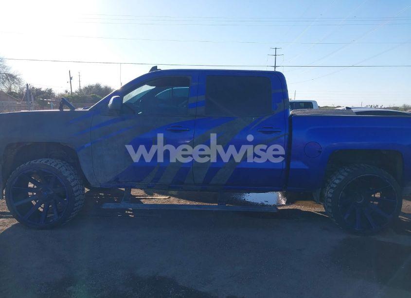 Photo 13 of 2015 Chevrolet Silverado 1500 1LT (VIN 3GCUKREC1FG455043)