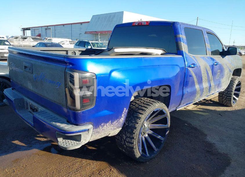 Photo 4 of 2015 Chevrolet Silverado 1500 1LT (VIN 3GCUKREC1FG455043)