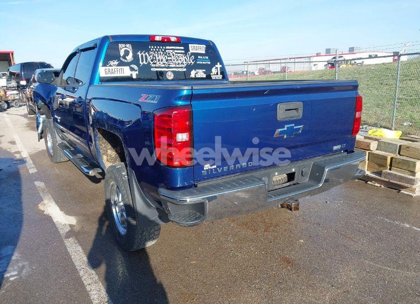 Photo 3 of 2015 Chevrolet Silverado 1500 2LT (VIN 3GCUKREC1FG489127)