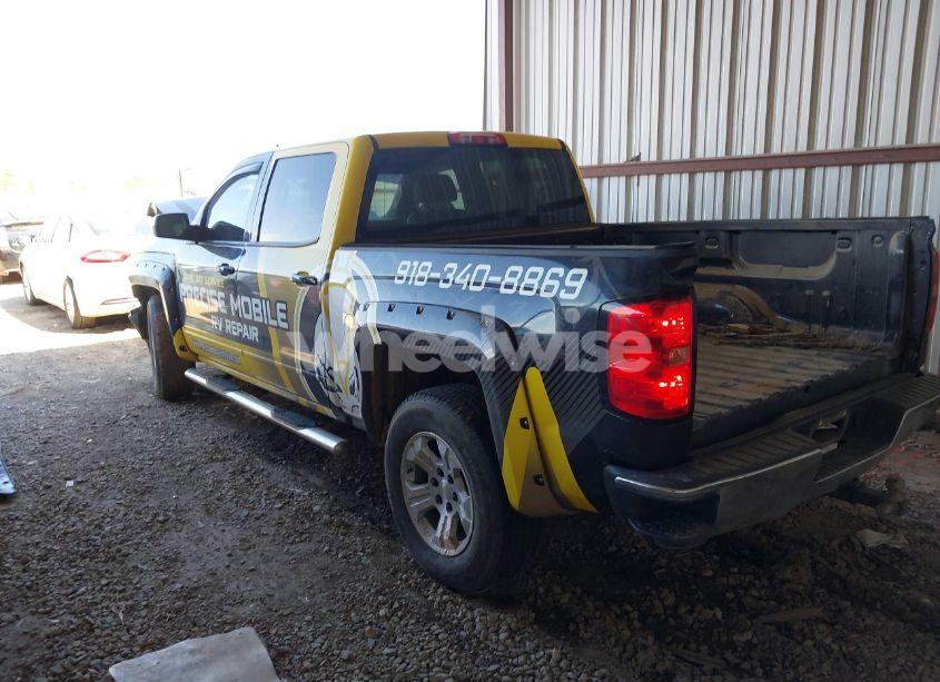 Photo 3 of 2015 Chevrolet Silverado 1500 2LT (VIN 3GCUKREC1FG491508)
