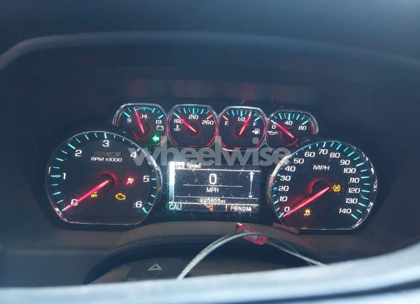 Photo 7 of 2015 Chevrolet Silverado 1500 2LT (VIN 3GCUKREC1FG491508)