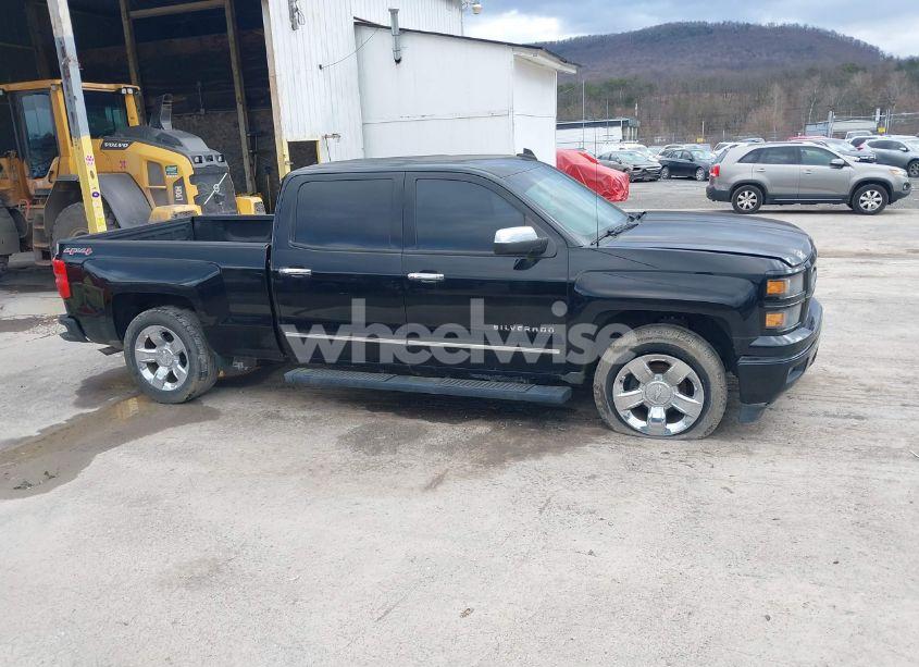 Photo 12 of 2015 Chevrolet Silverado 1500 1LT (VIN 3GCUKREC1FG506041)