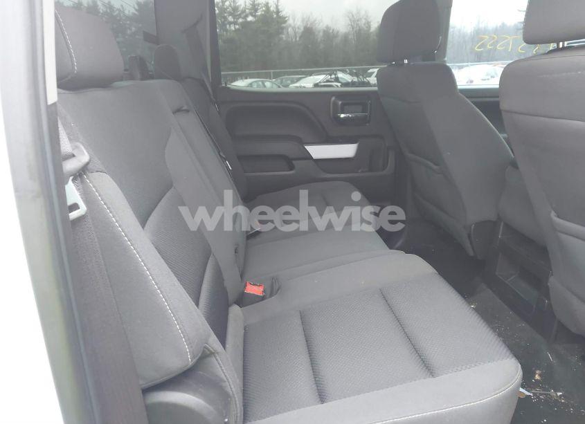 Photo 8 of 2016 Chevrolet Silverado 1500 2LT (VIN 3GCUKREC1GG238416)