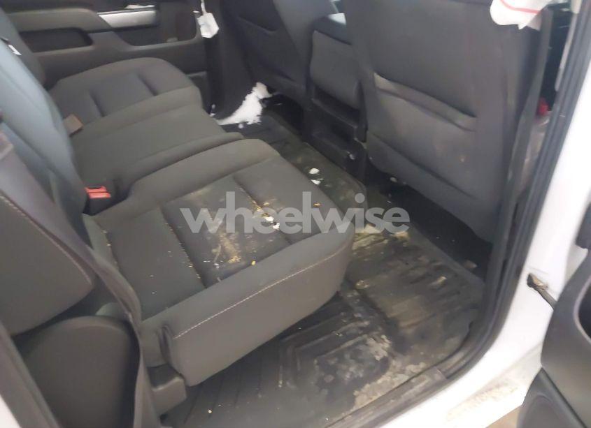 Photo 8 of 2016 Chevrolet Silverado 1500 1LT (VIN 3GCUKREC1GG278575)