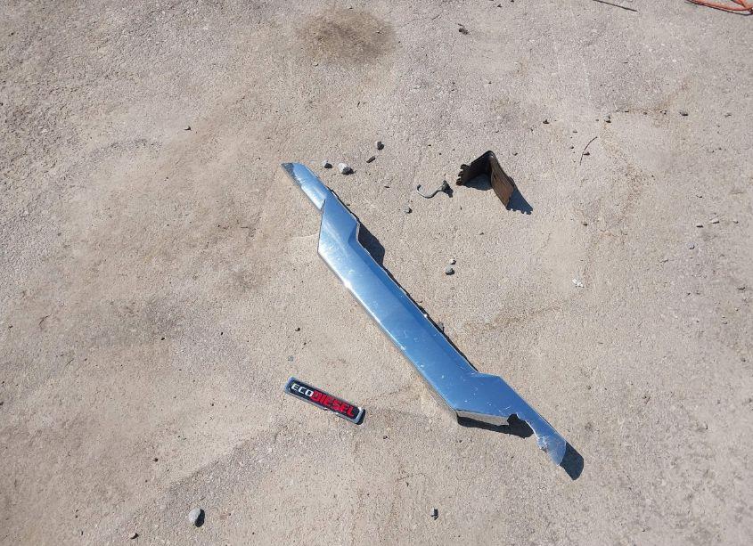 Photo 12 of 2017 Chevrolet Silverado 1500 2LT (VIN 3GCUKREC1HG157403)