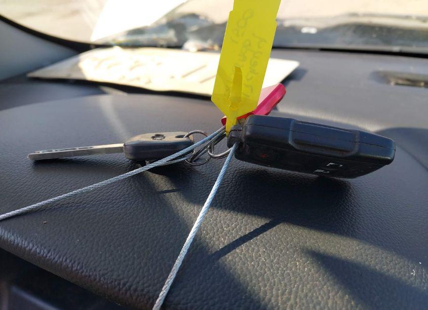 Photo 11 of 2017 Chevrolet Silverado 1500 1LT (VIN 3GCUKREC1HG181832)