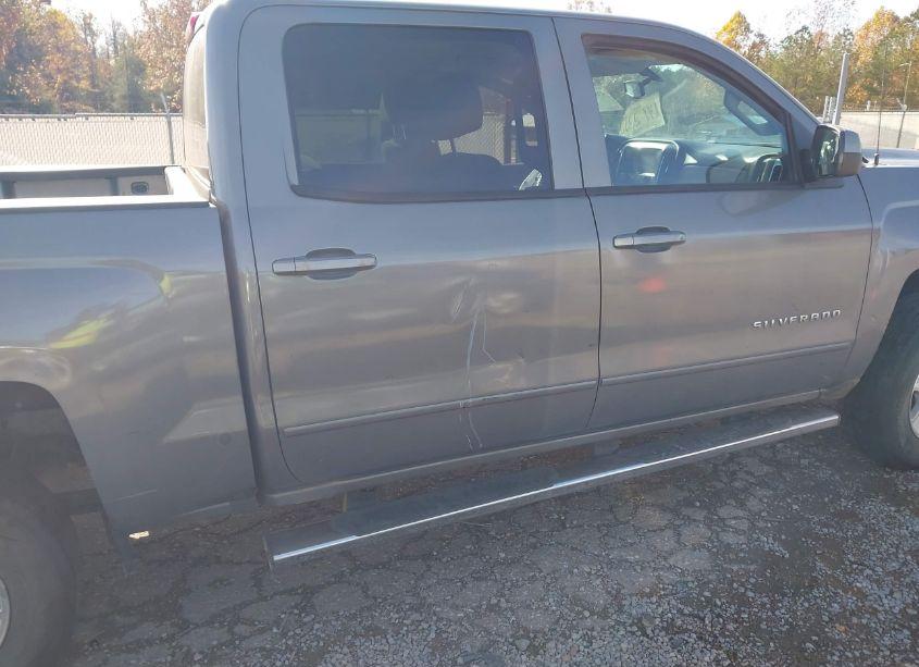 Photo 18 of 2017 Chevrolet Silverado 1500 1LT (VIN 3GCUKREC1HG181832)