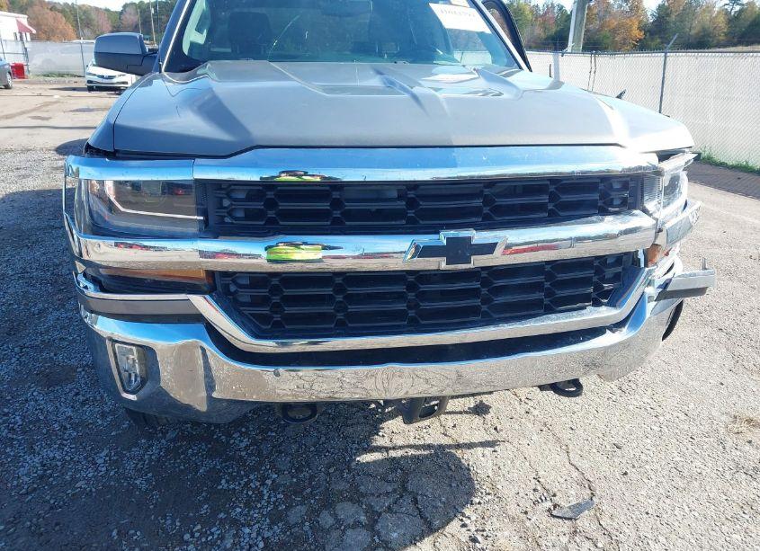 Photo 19 of 2017 Chevrolet Silverado 1500 1LT (VIN 3GCUKREC1HG181832)