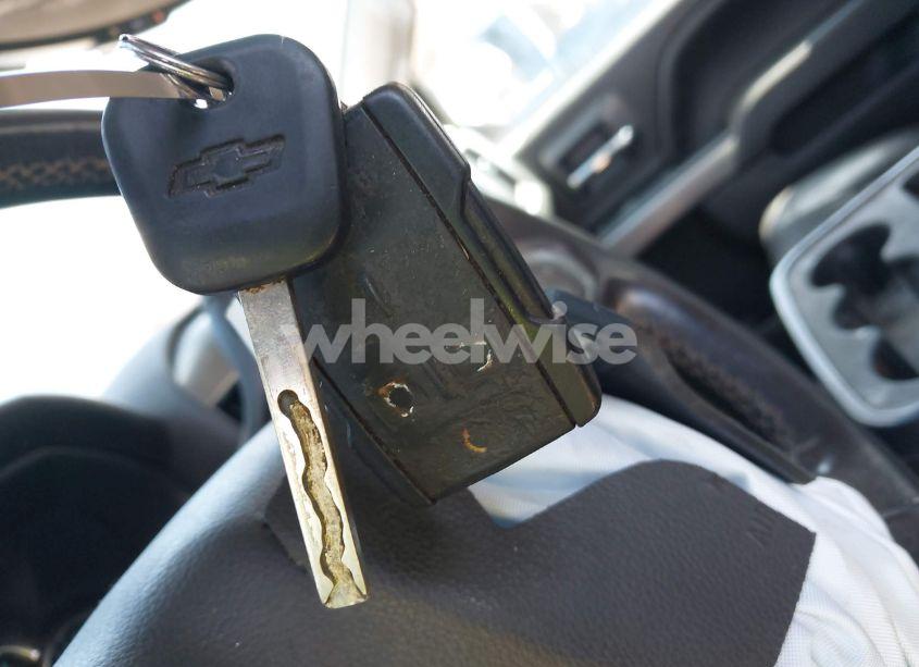 Photo 11 of 2017 Chevrolet Silverado 1500 1LT (VIN 3GCUKREC1HG201125)