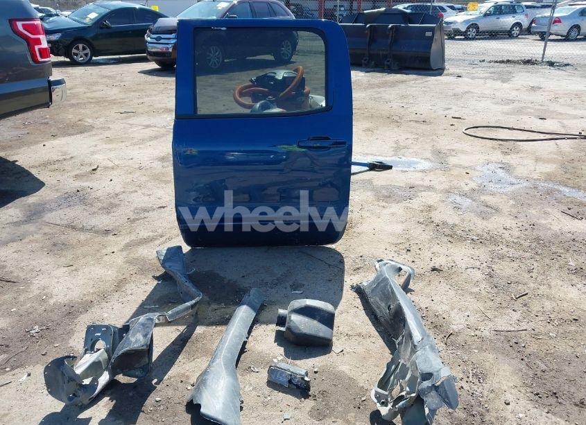 Photo 12 of 2017 Chevrolet Silverado 1500 1LT (VIN 3GCUKREC1HG201125)