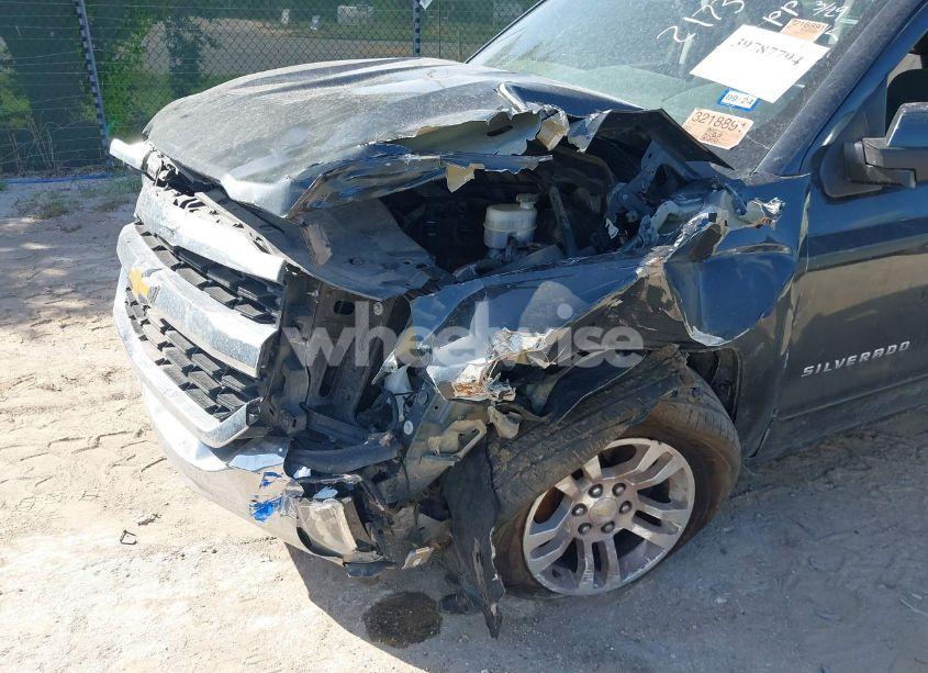 Photo 6 of 2017 Chevrolet Silverado 1500 1LT (VIN 3GCUKREC1HG217342)