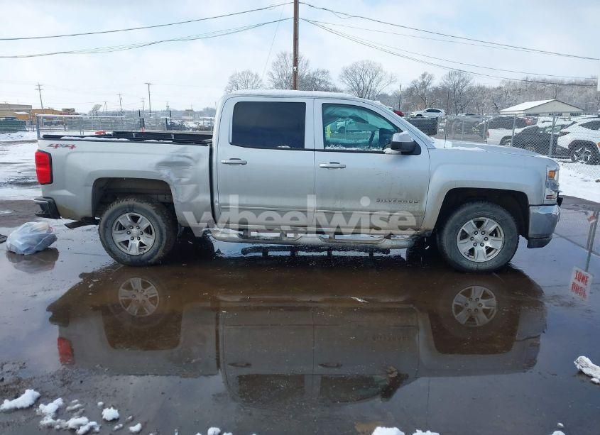 Photo 12 of 2017 Chevrolet Silverado 1500 1LT (VIN 3GCUKREC1HG282174)