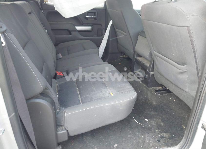 Photo 8 of 2017 Chevrolet Silverado 1500 1LT (VIN 3GCUKREC1HG282174)