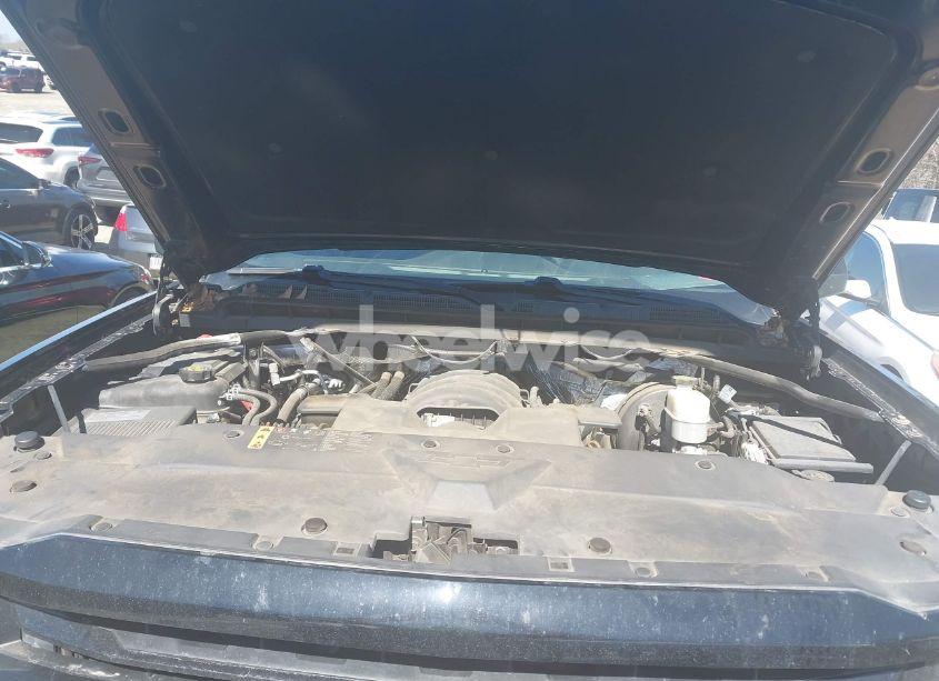 Photo 10 of 2017 Chevrolet Silverado 1500 2LT (VIN 3GCUKREC1HG358752)