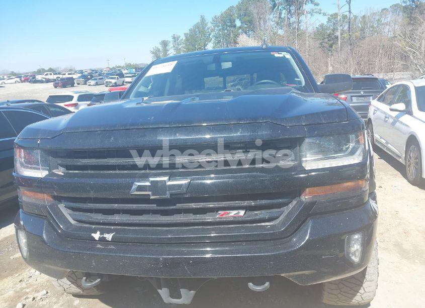 Photo 12 of 2017 Chevrolet Silverado 1500 2LT (VIN 3GCUKREC1HG358752)