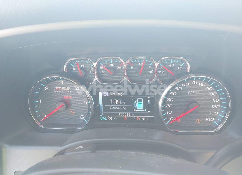 Photo 7 of 2017 Chevrolet Silverado 1500 2LT (VIN 3GCUKREC1HG358752)